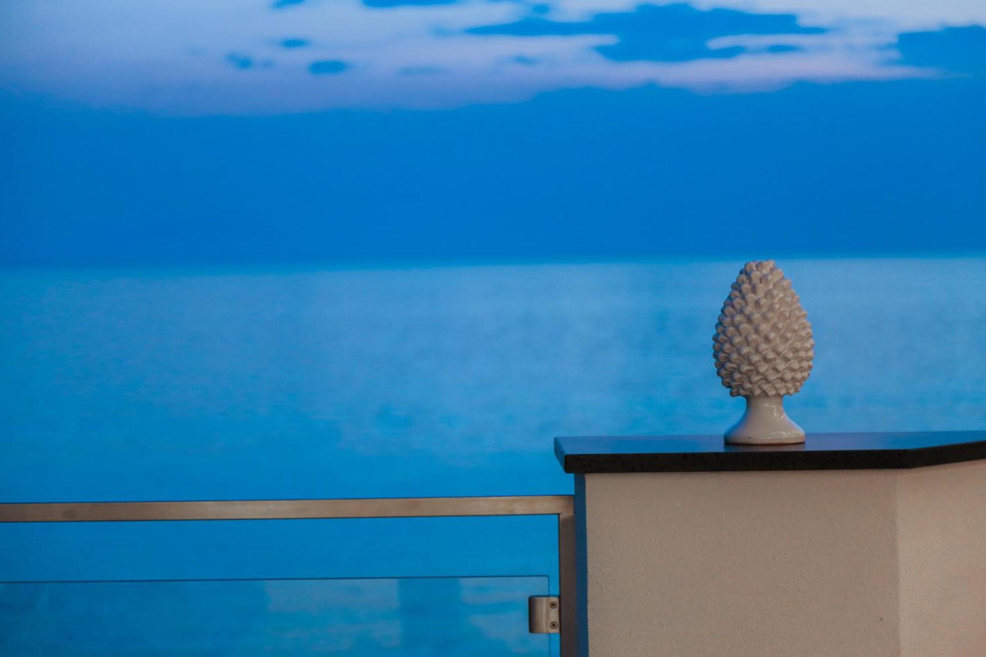 Hotel Giosue' a mare Meta Esterno foto