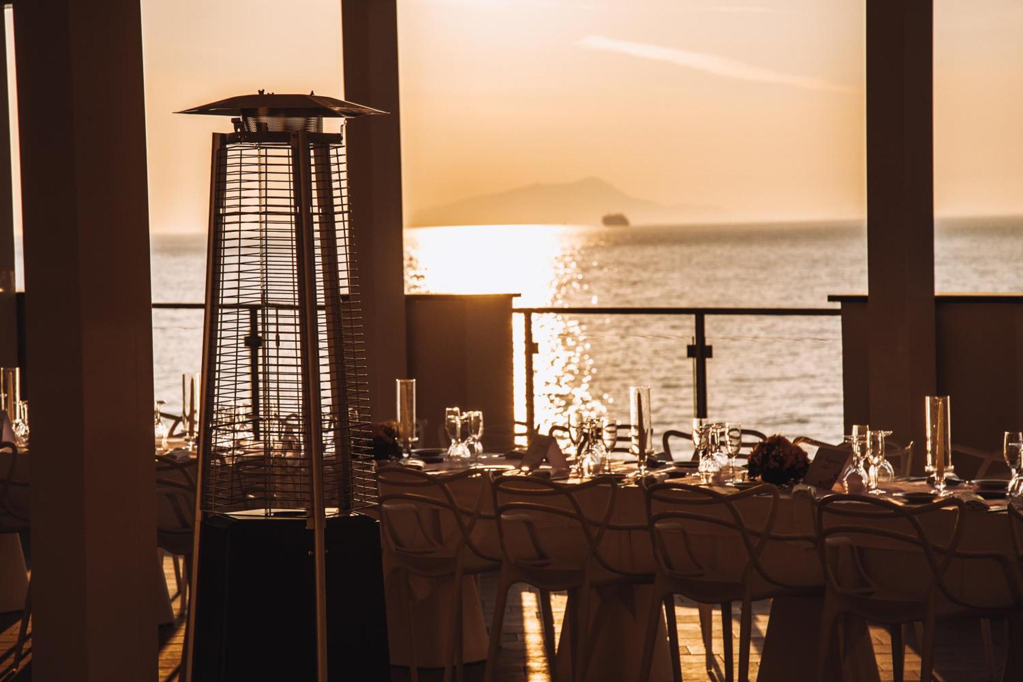 Hotel Giosue' a mare Meta Esterno foto