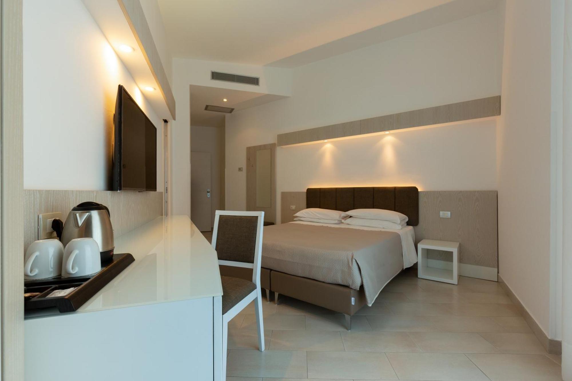 Hotel Giosue' a mare Meta Esterno foto